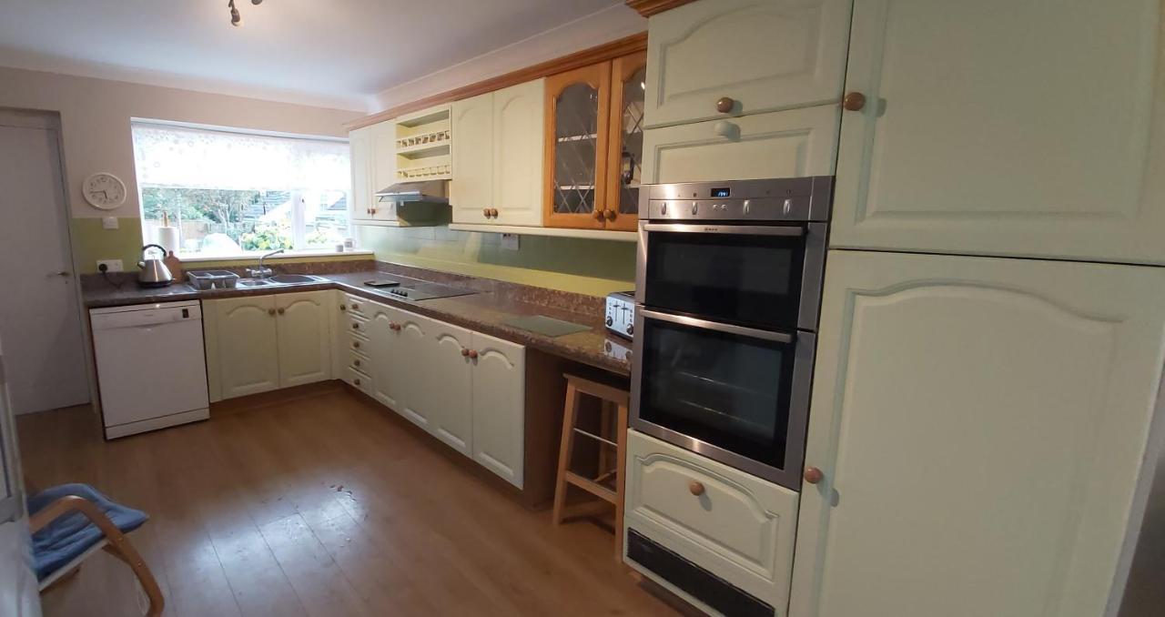 Willow Northallerton, 1 Bedroom, Cosy Stopover, Dogs Free Holiday home *
